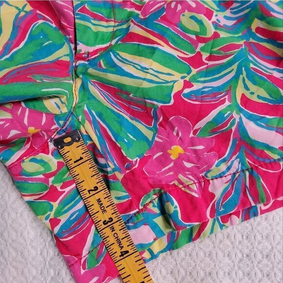 Lilly Pulitzer Pomegranate Jungle Callahan Shorts Size 0 - Picture 12 of 13